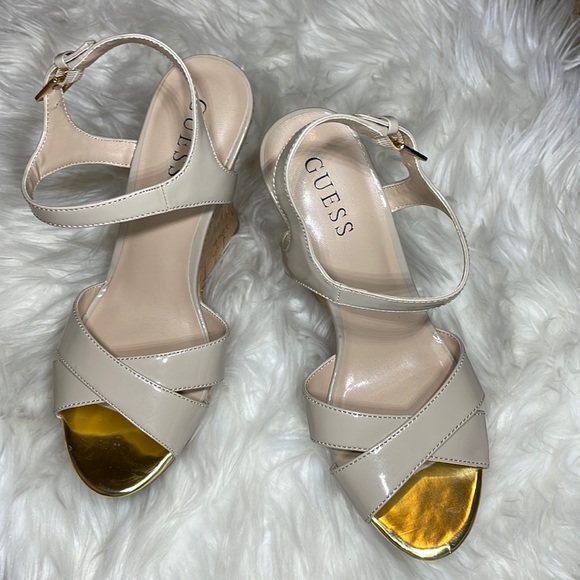 Guess Shoes - Guess Sandals 🌸